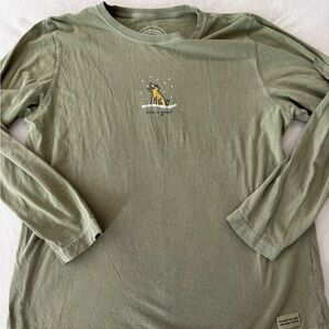Life is Good Women’s Green Size Large Dog in Snow Long Sleeve Top E45
